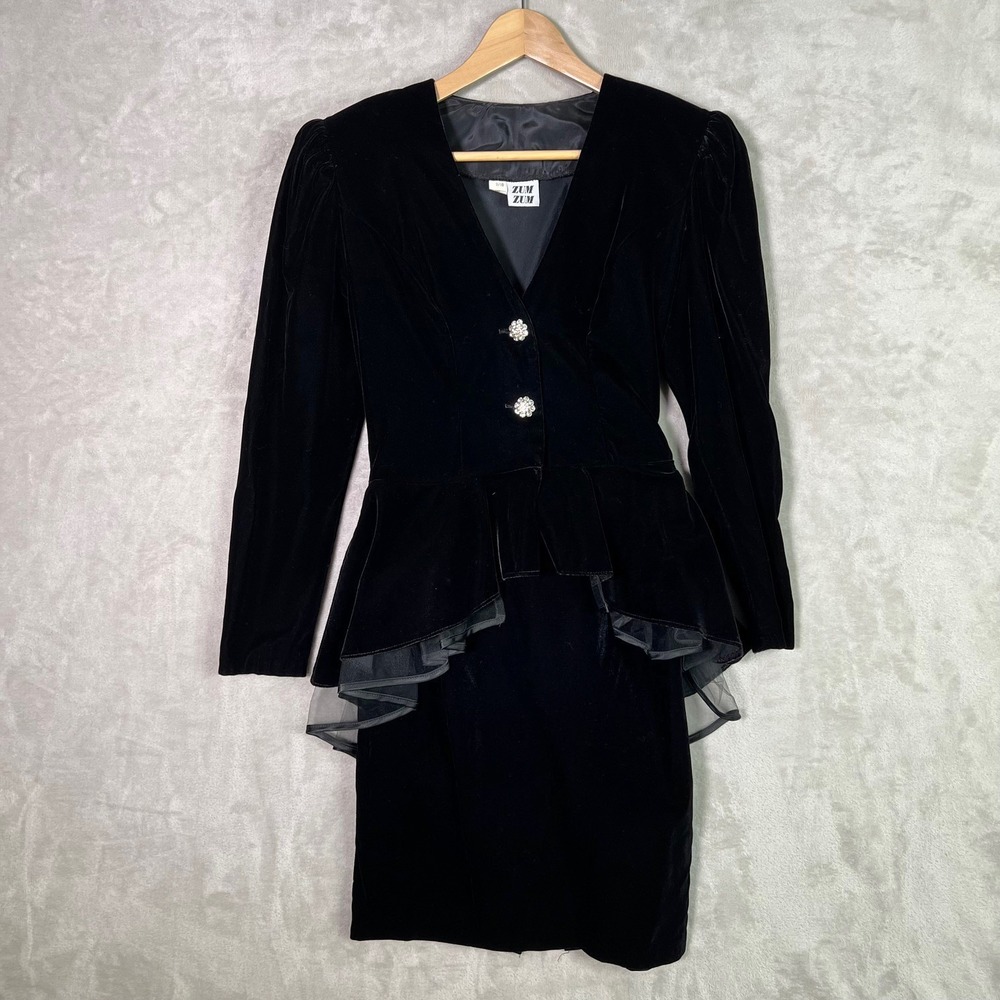 Vintage Zum Zum Black Velvet Jacket & Skirt Set 9/10 (S) Goth Victorian Mob Wife